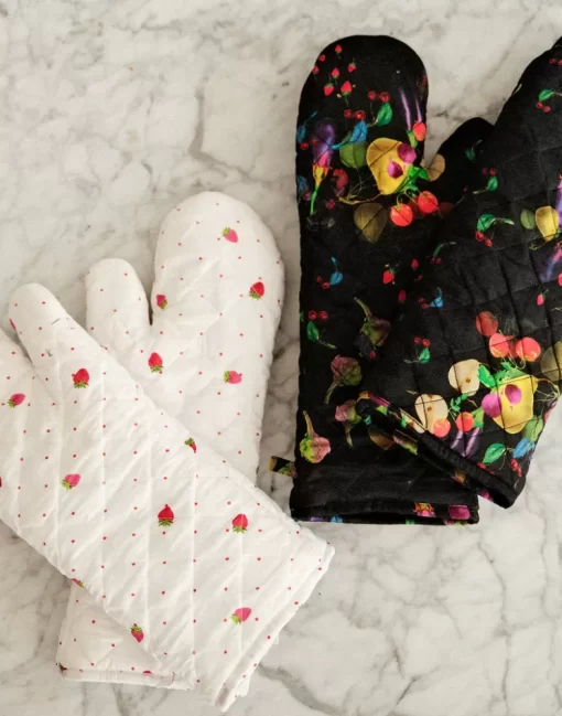 Best Sale Cynthia Rowley Cr X Kit Quilted Oven Mitt Black