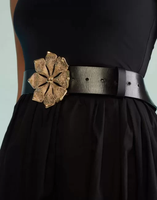 Clearance Cynthia Rowley Gold Flower Buckle Belt Black